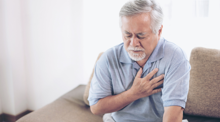 A Month Before a Heart Attack, Your Body Will Warn You: Here Are the 6 Signs